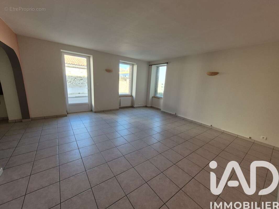 Photo 3 - Maison à AIZENAY