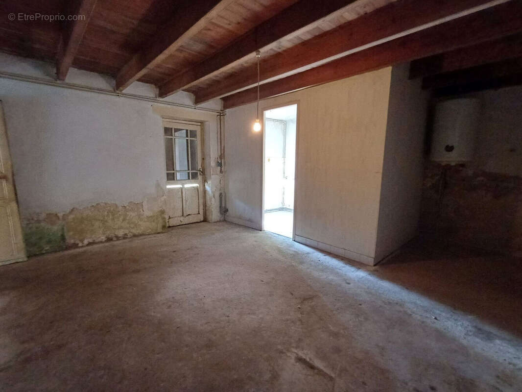 Photo 4 - Maison à SAINT-MARTIN-DE-FRAIGNEAU