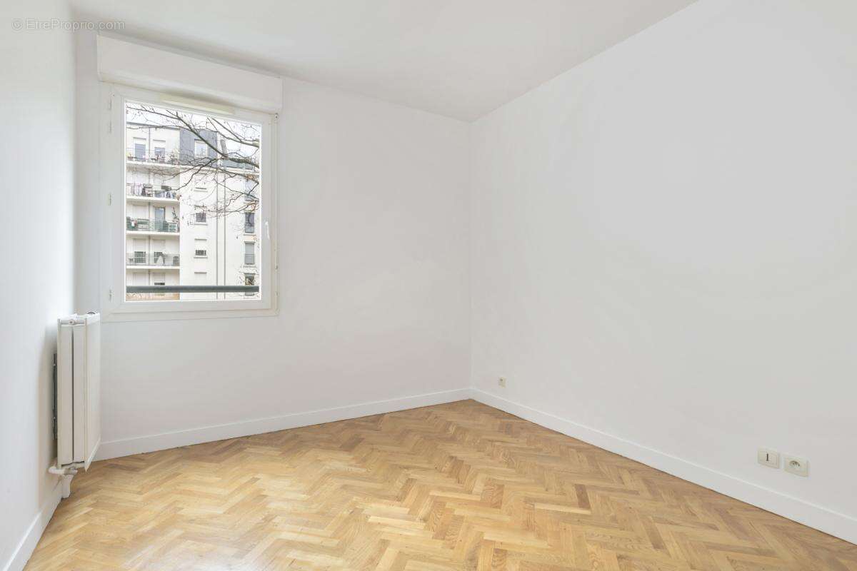 Appartement à CLICHY