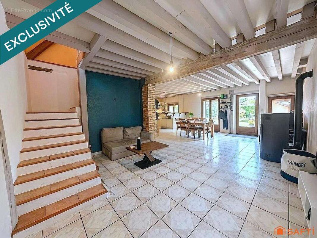 Maison 113 m² à Villeneuve-Sur-Yonne  - photo 5