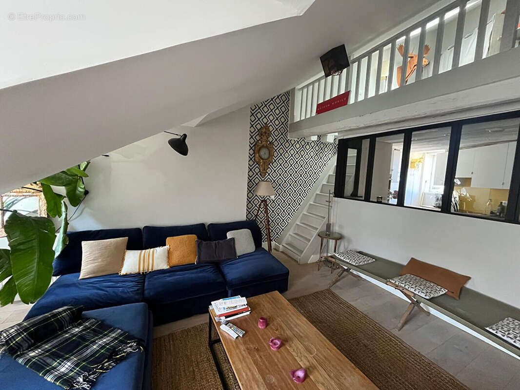 Appartement à VERSAILLES