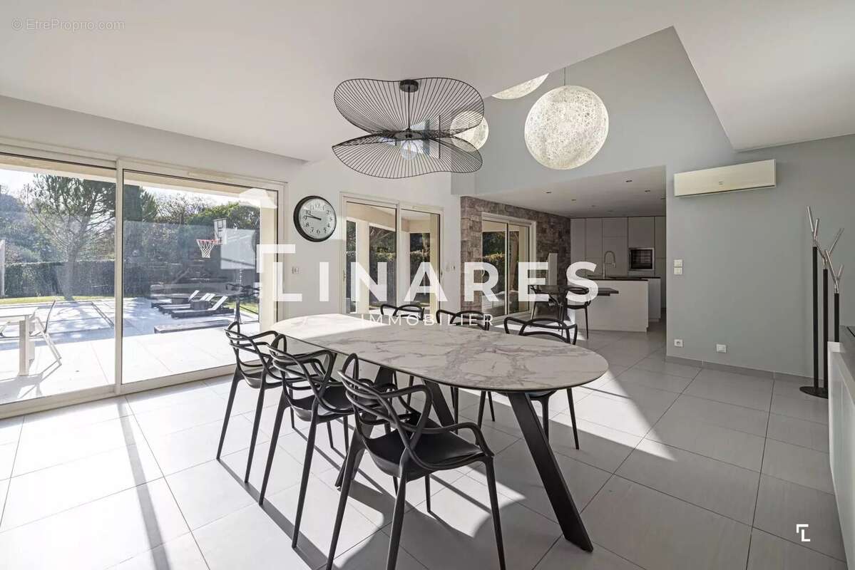 Maison à MARSEILLE-11E