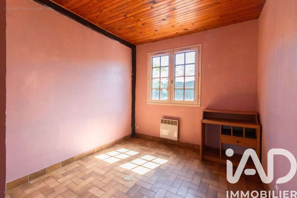 Photo 9 - Maison à JUZIERS