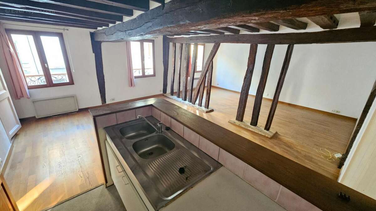 Appartement à HOUDAN