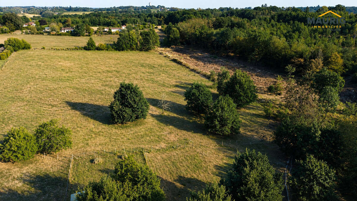 Villa de 200m2 garage avec 6.5 hectares ideal pour chevaux - photo 9