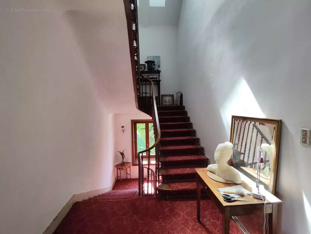 Maison à POUILLON