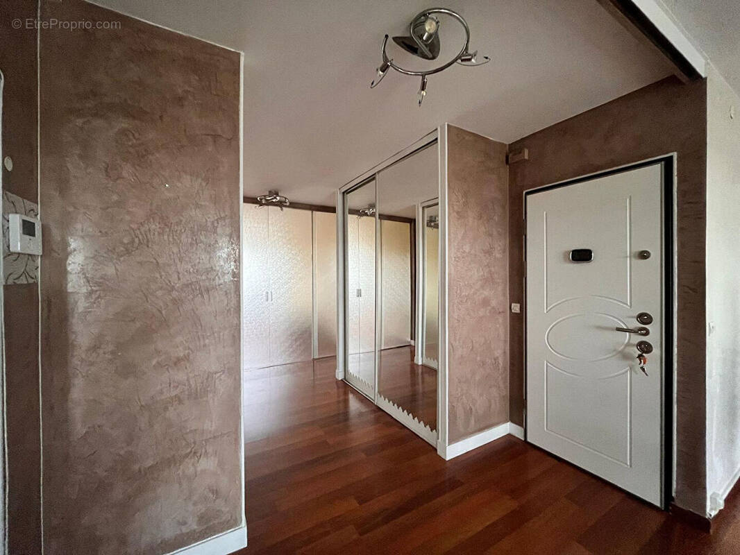 Appartement à MASSY