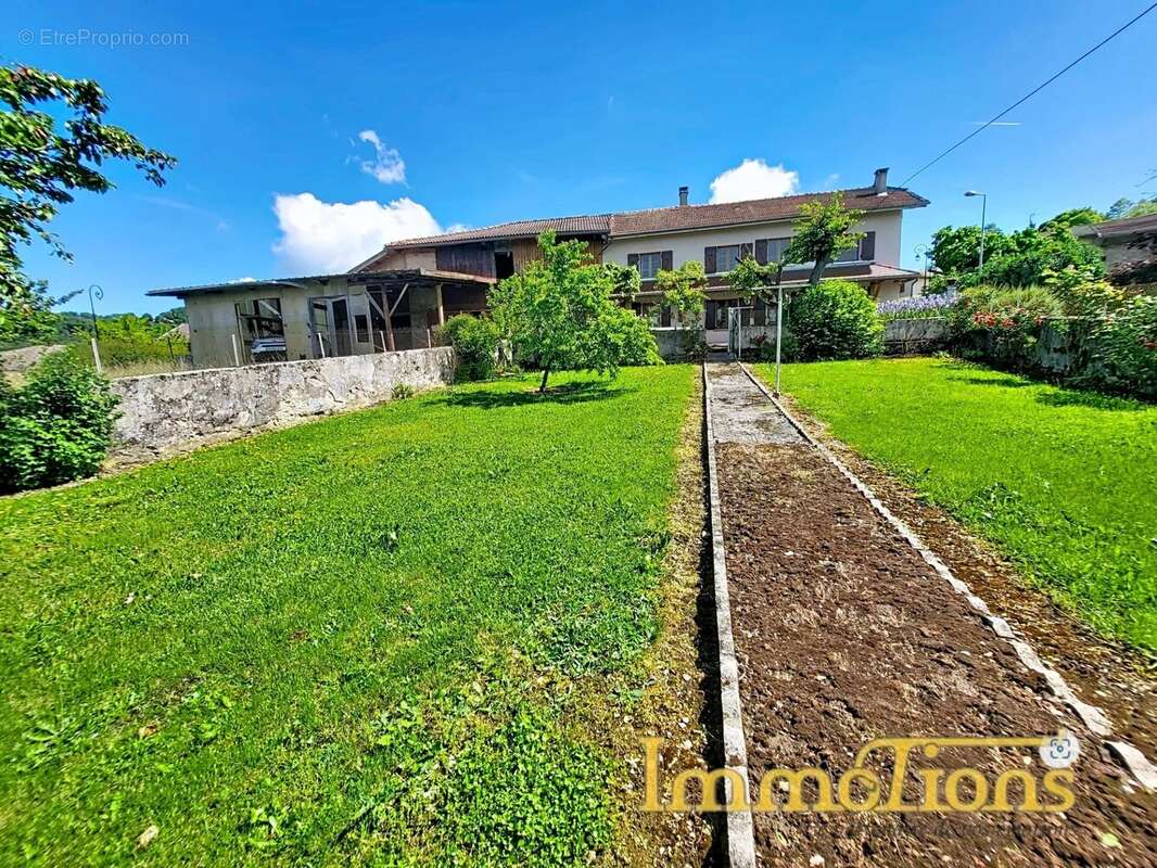 Maison à VATILIEU
