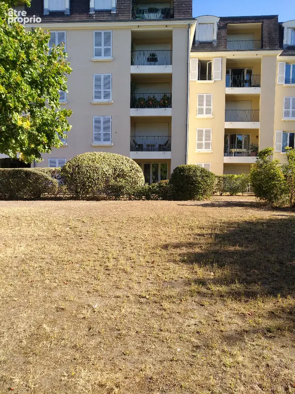 Mantes la jolie gare  centre ville appartement type f4 de 94.6 m² - photo 7