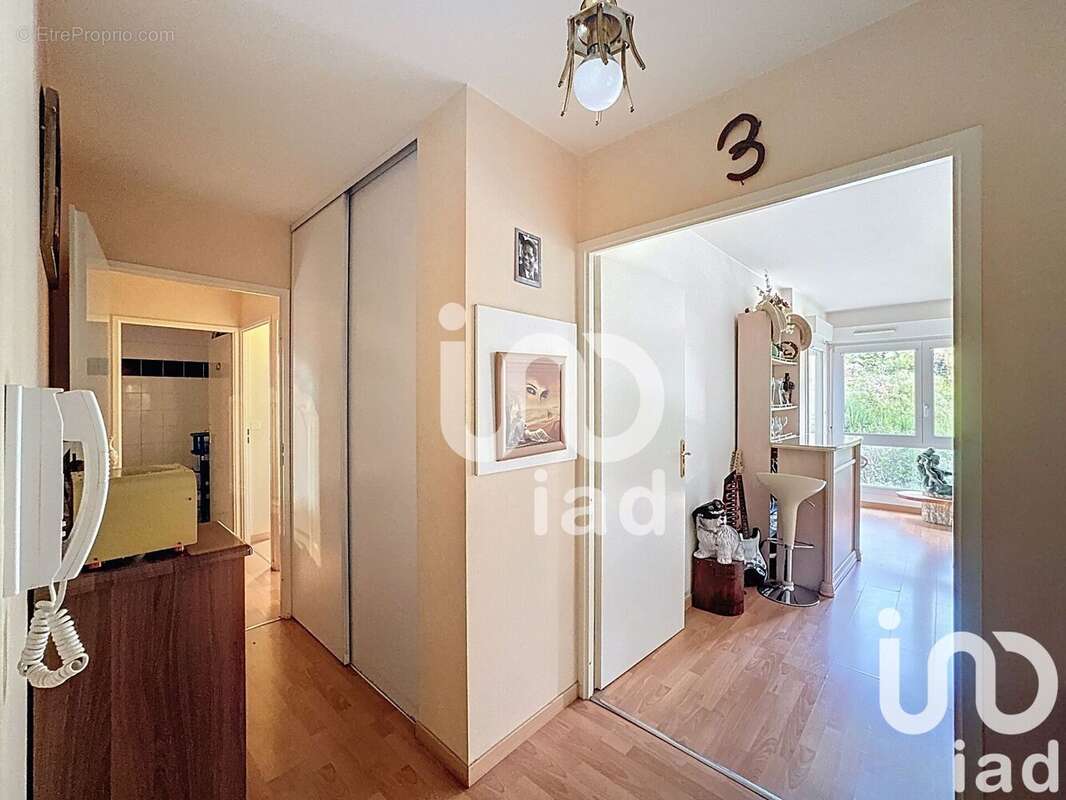 Photo 6 - Appartement à CORBEIL-ESSONNES