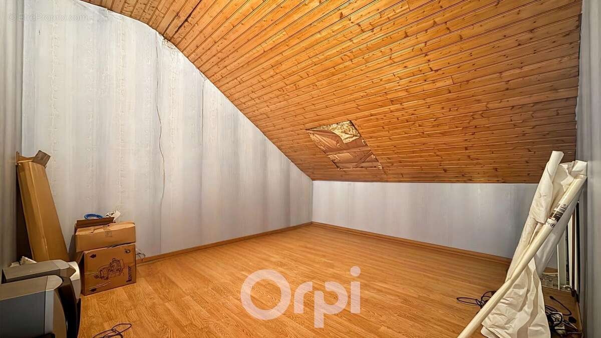 Maison à JABREILLES-LES-BORDES