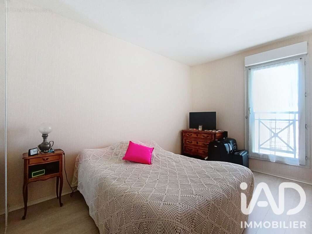 Photo 9 - Appartement à LE PLESSIS-TREVISE