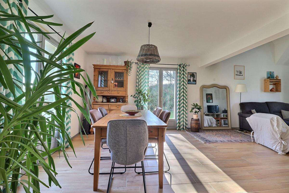 Maison à BOUCHEMAINE