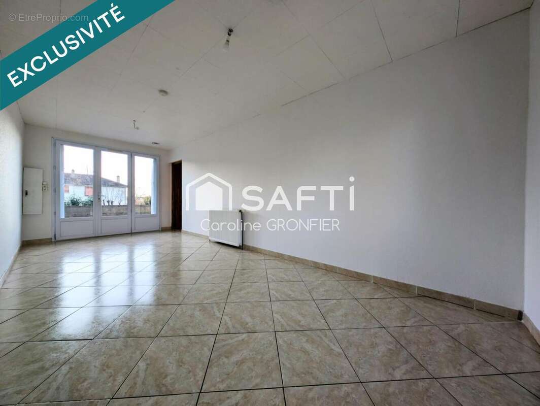 Photo 4 - Maison à PALINGES