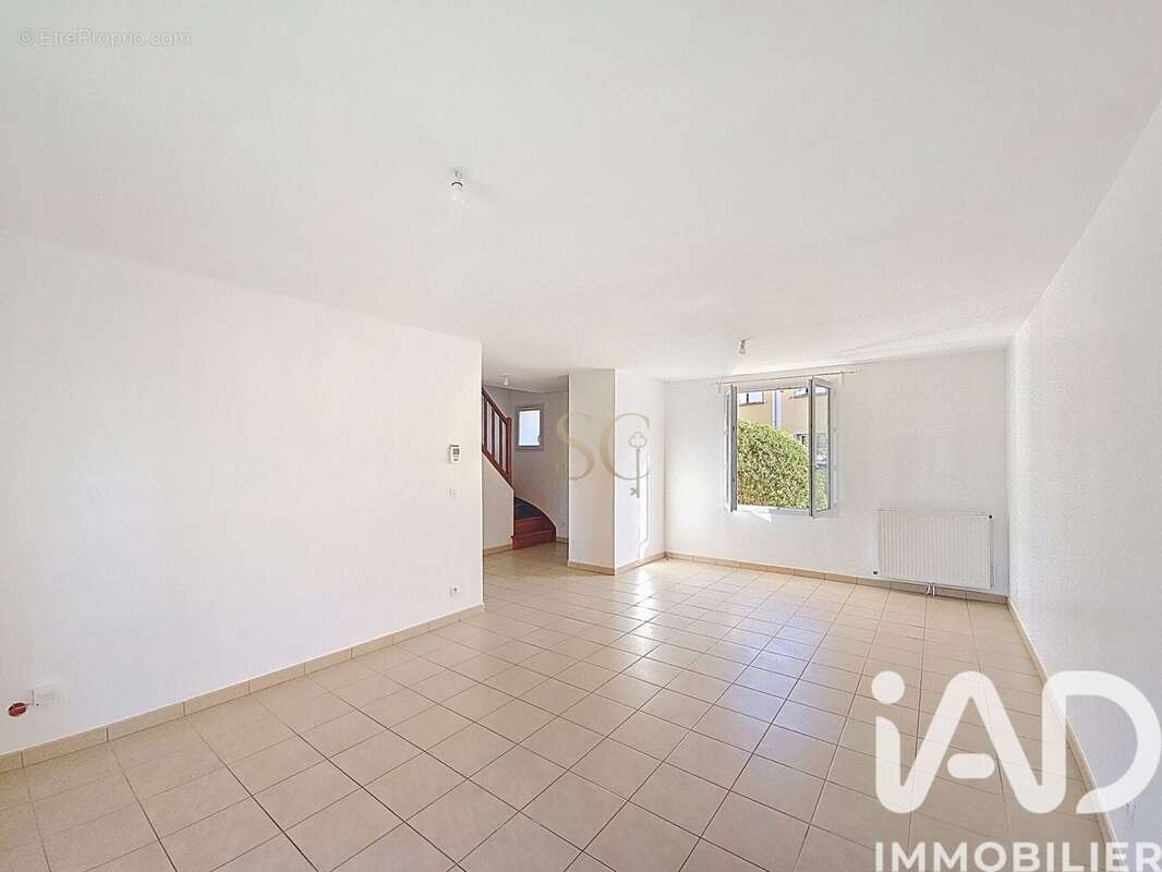 Photo 5 - Maison à LUISANT