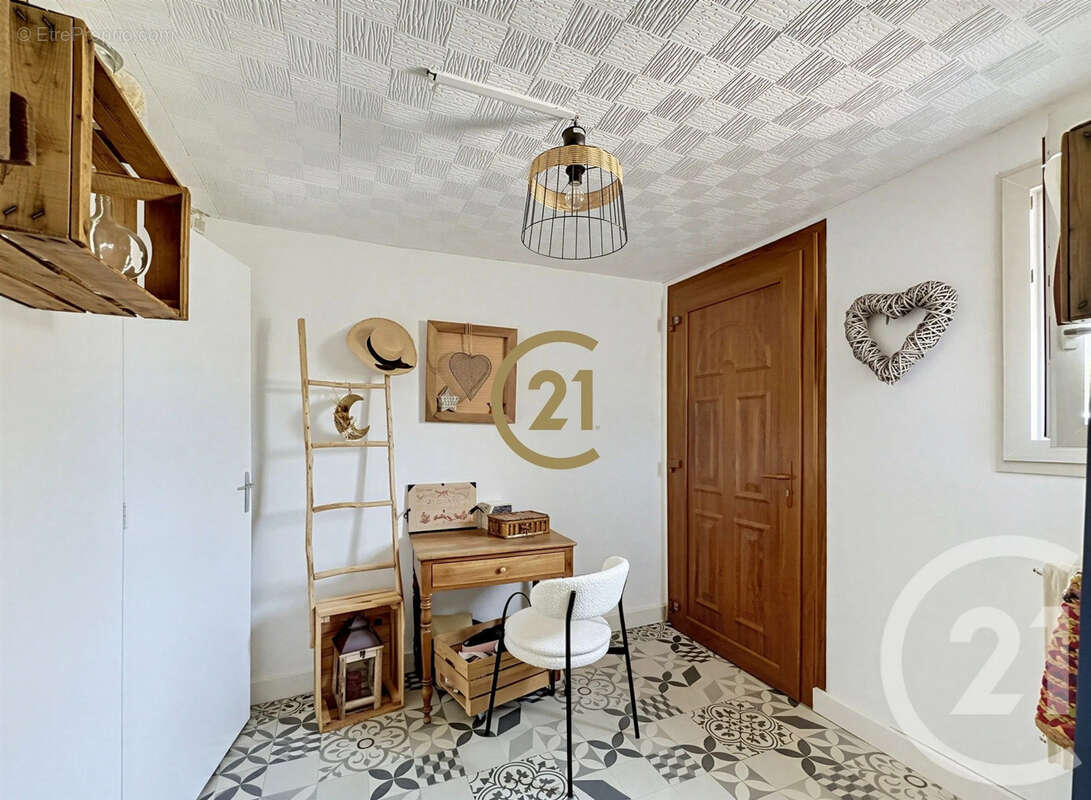 Maison 105 m² à Grigny  - photo 8