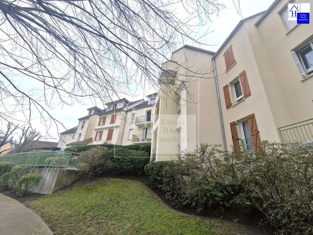 Immeuble - Appartement à VAIRES-SUR-MARNE
