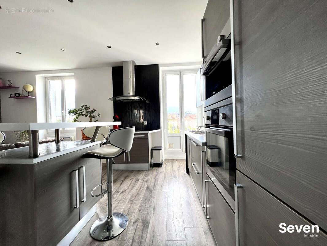 Appartement à GRENOBLE