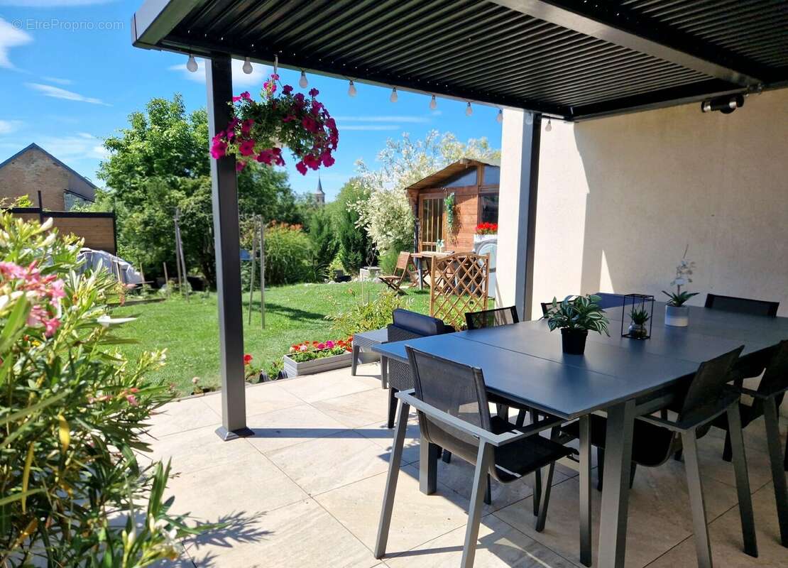 Maison 106 m² à Sarreguemines  - photo 2
