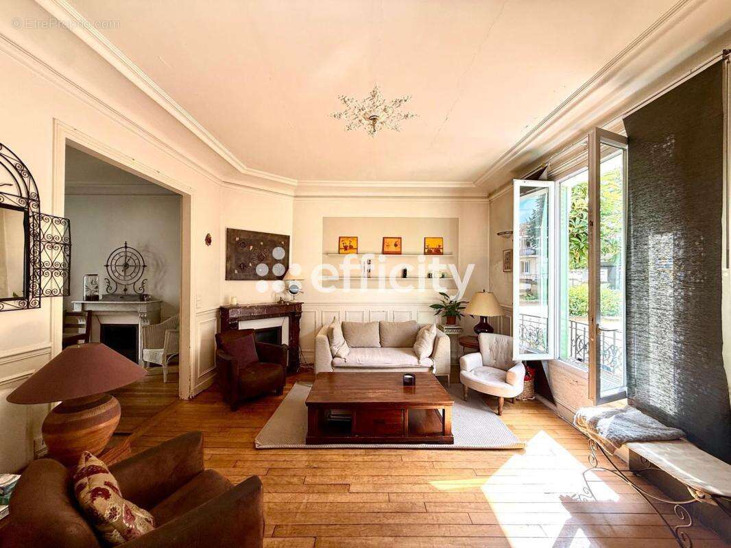 Maison à MANTES-LA-JOLIE