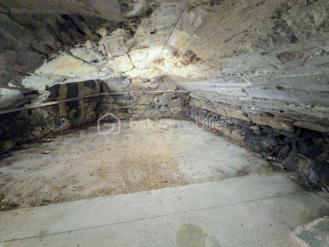 Maison de rue centre ville - photo 13
