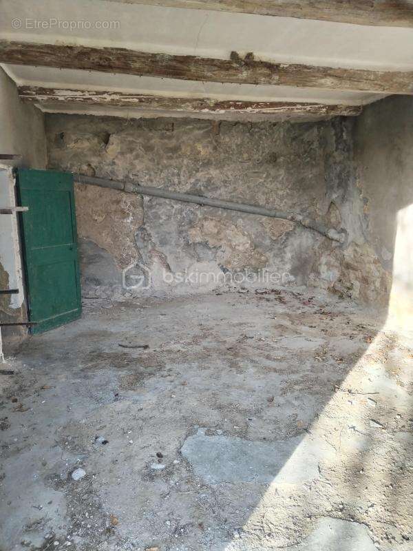 Maison à MALEMORT-DU-COMTAT