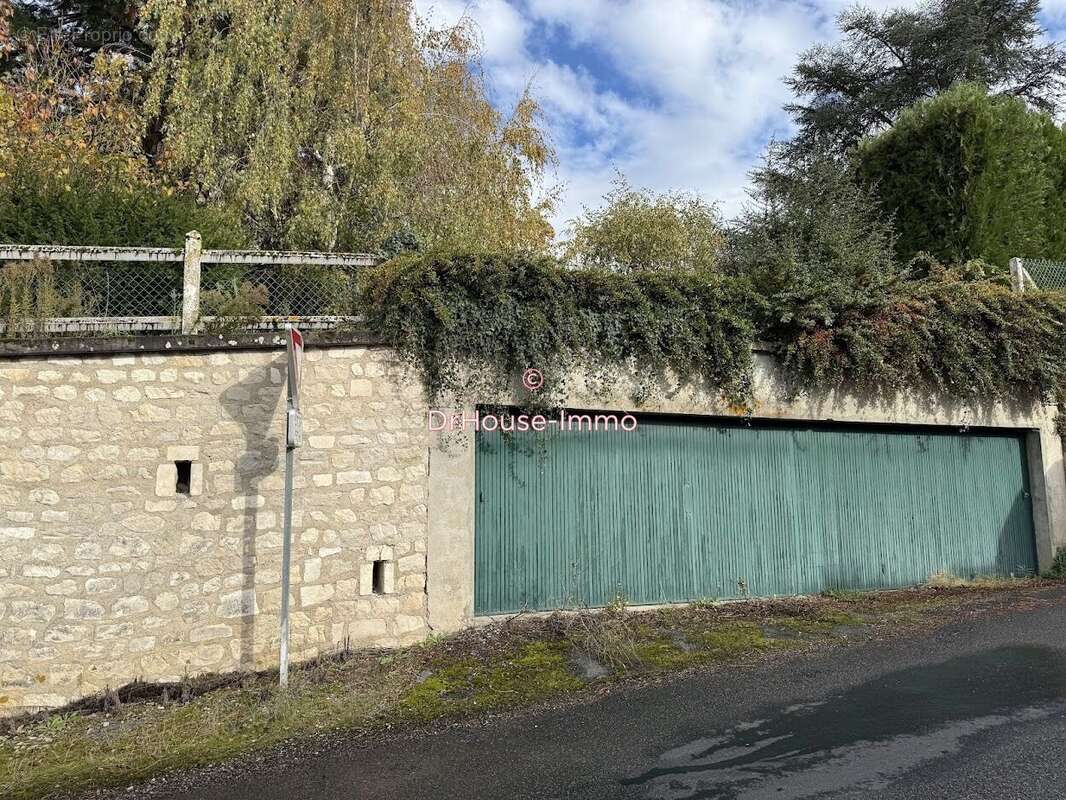 Maison à CHATELLERAULT