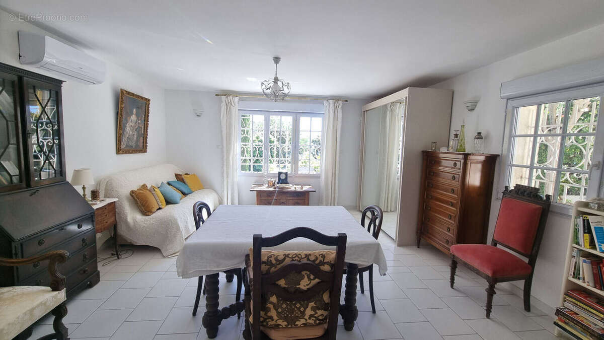 Maison à SAINT-RAPHAEL