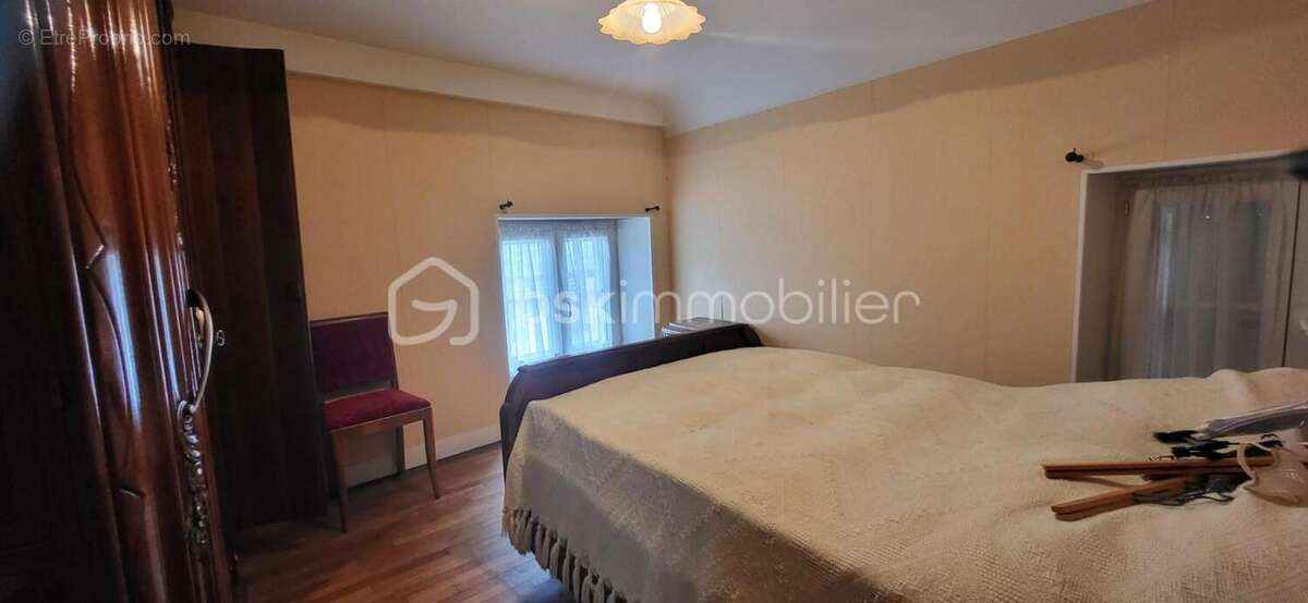 Maison à LANDELLES-ET-COUPIGNY