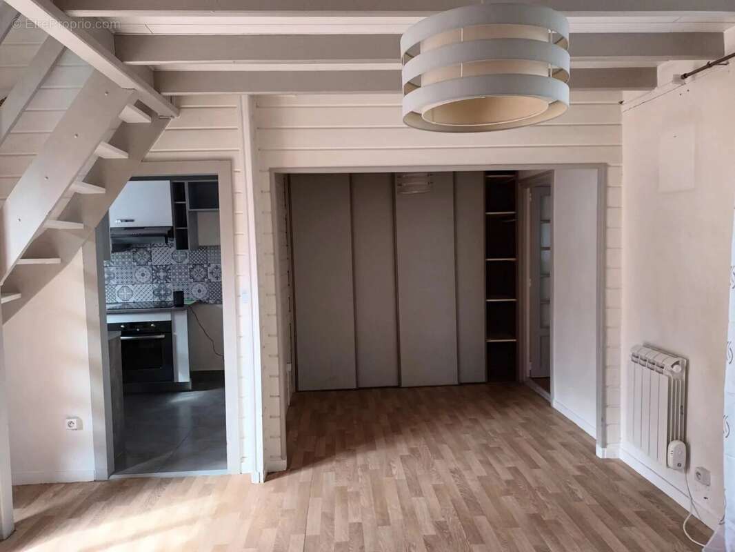 Terrain à MONTFERMEIL