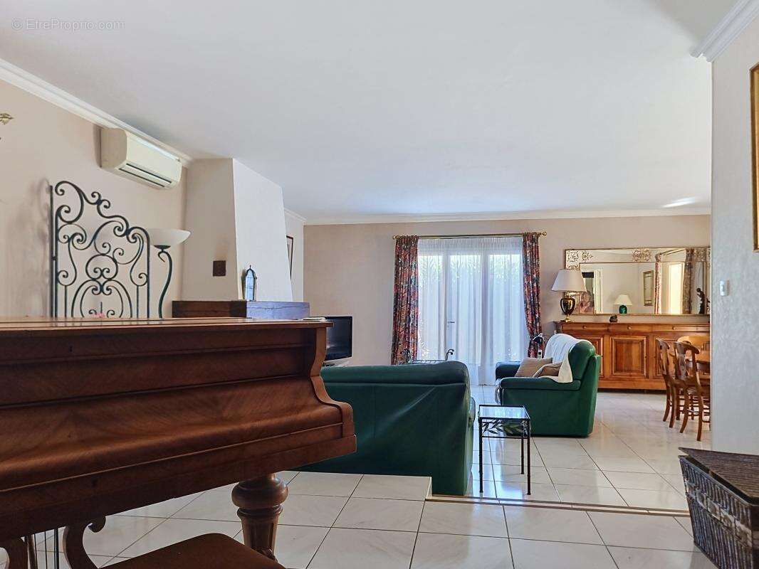 Maison 200 m² à Puicheric  - photo 10