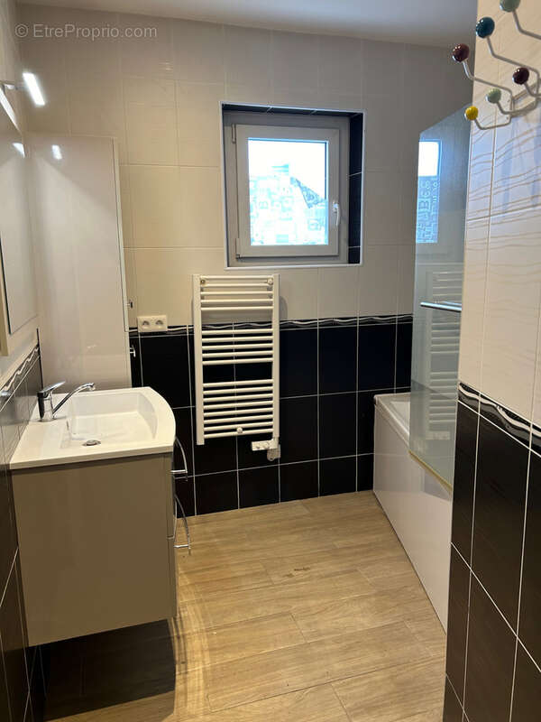 Appartement à LAVARDAC