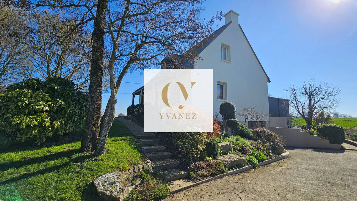 Maison à JANZE