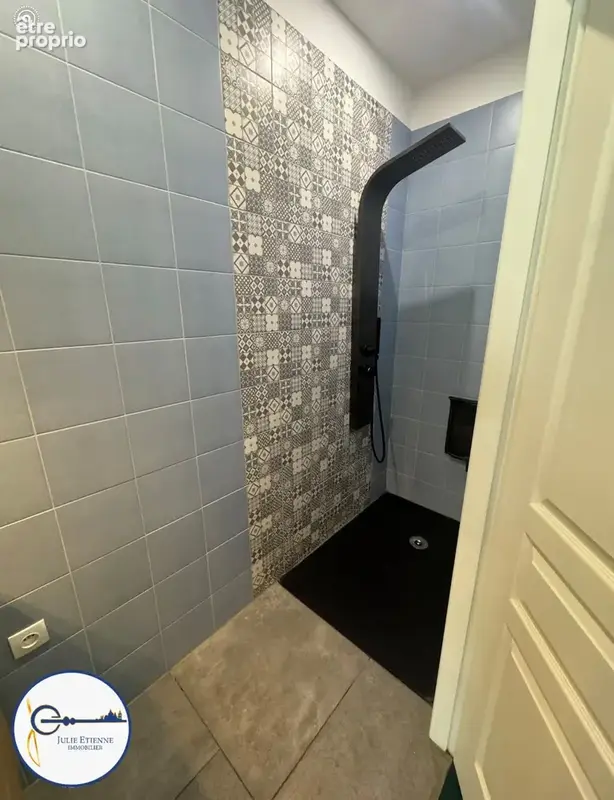 Appartement - 81,36 m2 - 7 pièces - photo 7