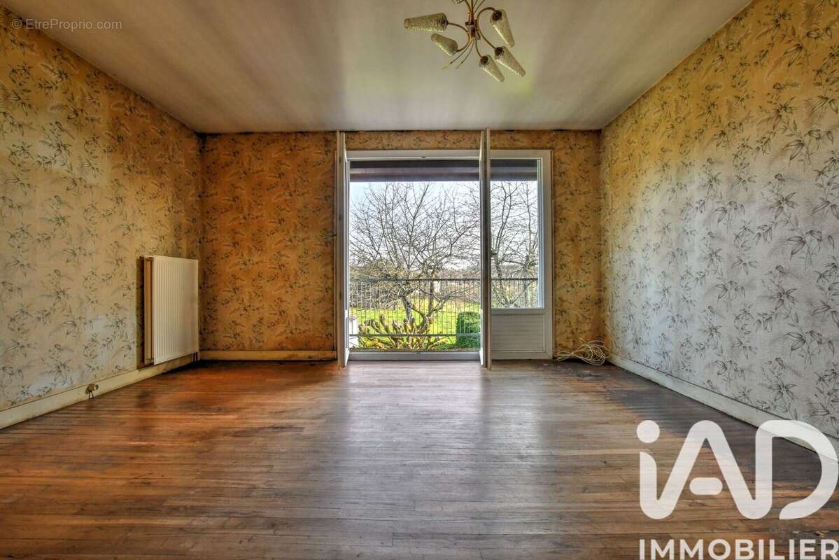 Photo 4 - Maison à LINARDS