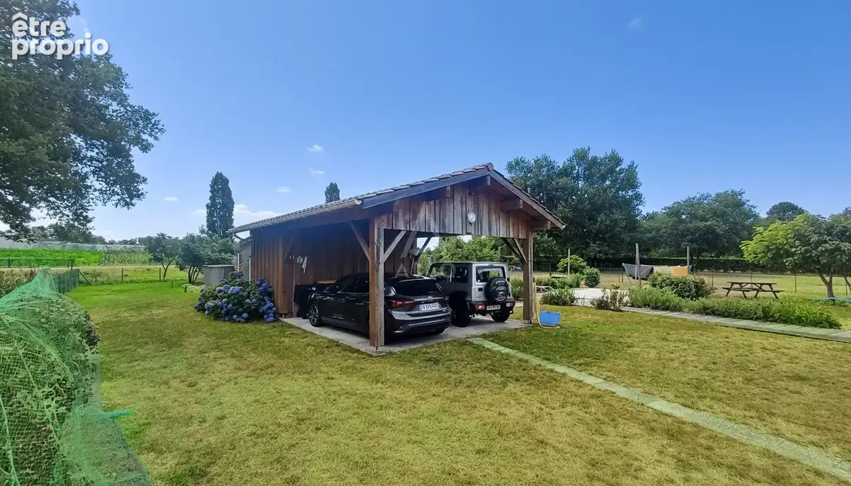 Maison avec piscine ossature bois massif de 2007  106 m²  3 chambres  Piscine  Terrain arboré de 2722 m² - photo 2