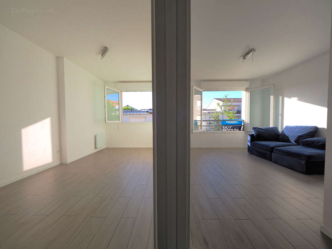 Appartement à ROMAINVILLE