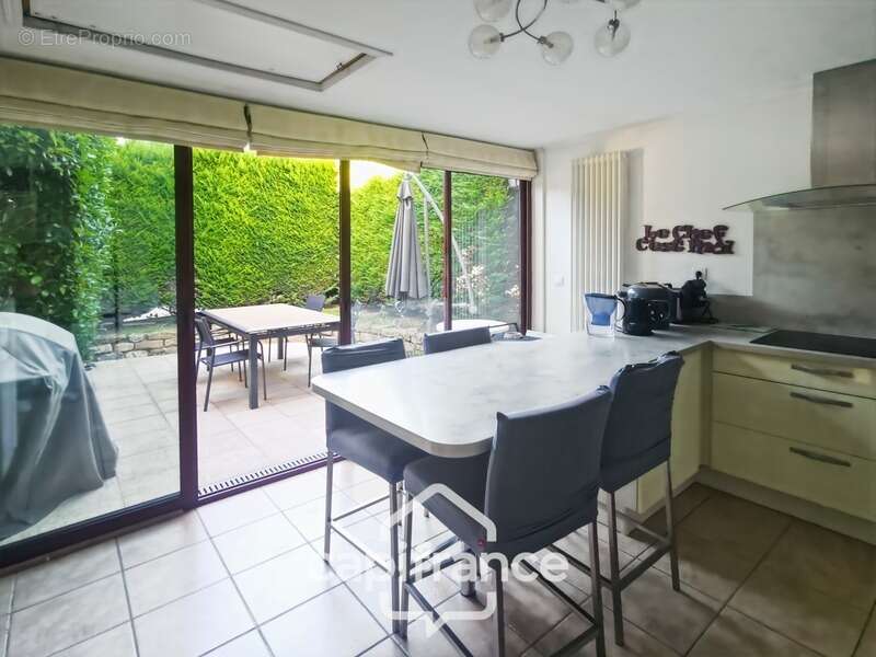 Maison à CHALON-SUR-SAONE