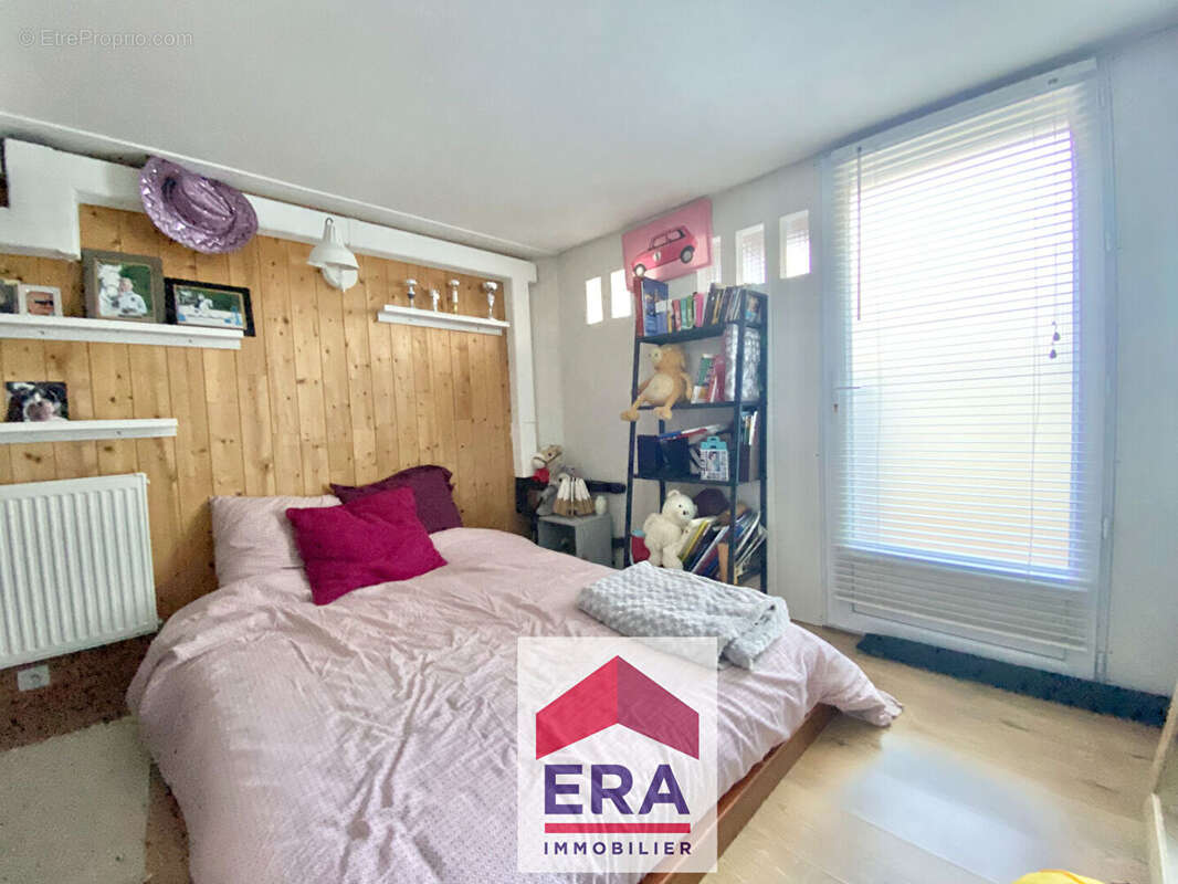 Maison à SARTROUVILLE