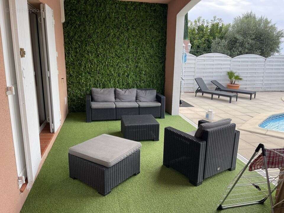 maison double habitation , jardin , calme , type 3 et type 4  - Maison à LA PENNE-SUR-HUVEAUNE