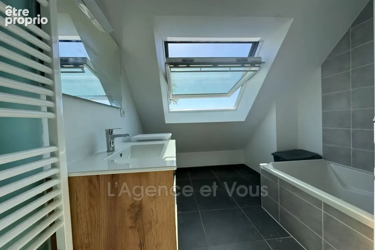 Maison 4 pièces 105 m² à vendre à Roz-Sur-Couesnon (35610) - photo 5