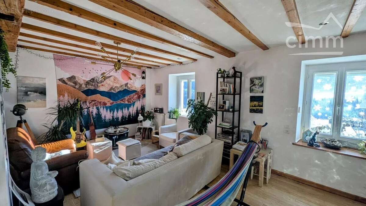 Maison à SAINT-PIERRE-DE-CHARTREUSE