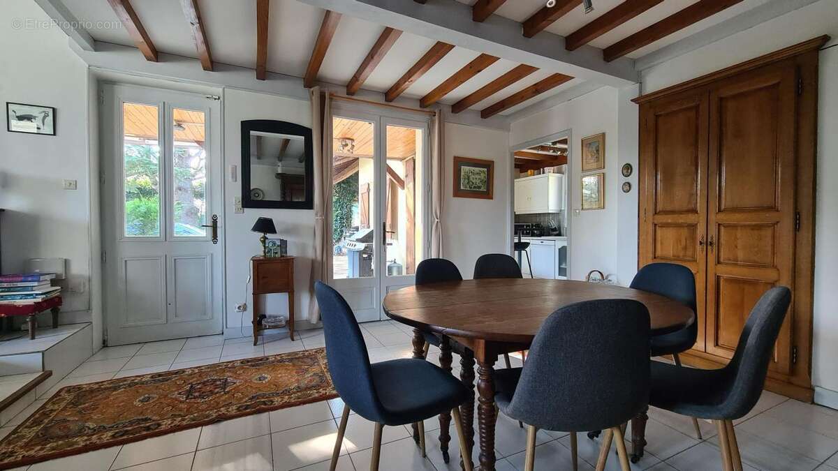 Maison à SAINT-JEAN-SUR-VEYLE