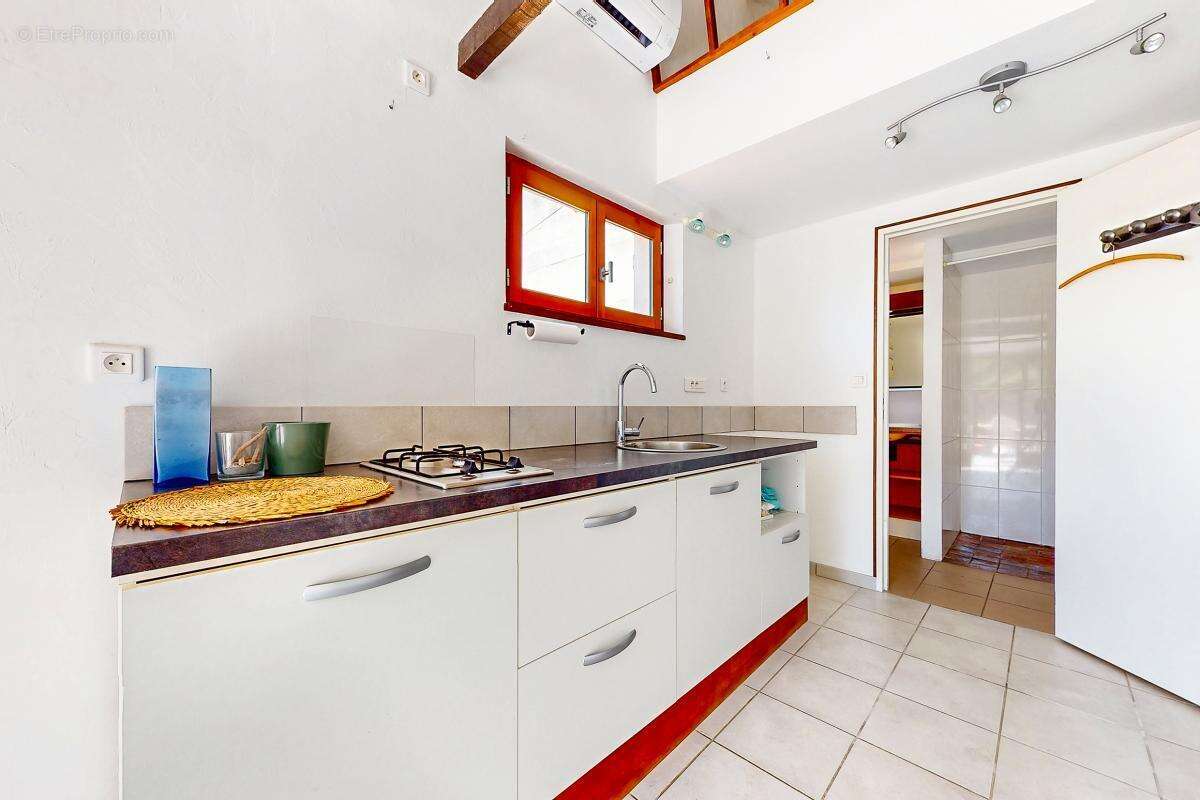 Appartement à CARNOUX-EN-PROVENCE