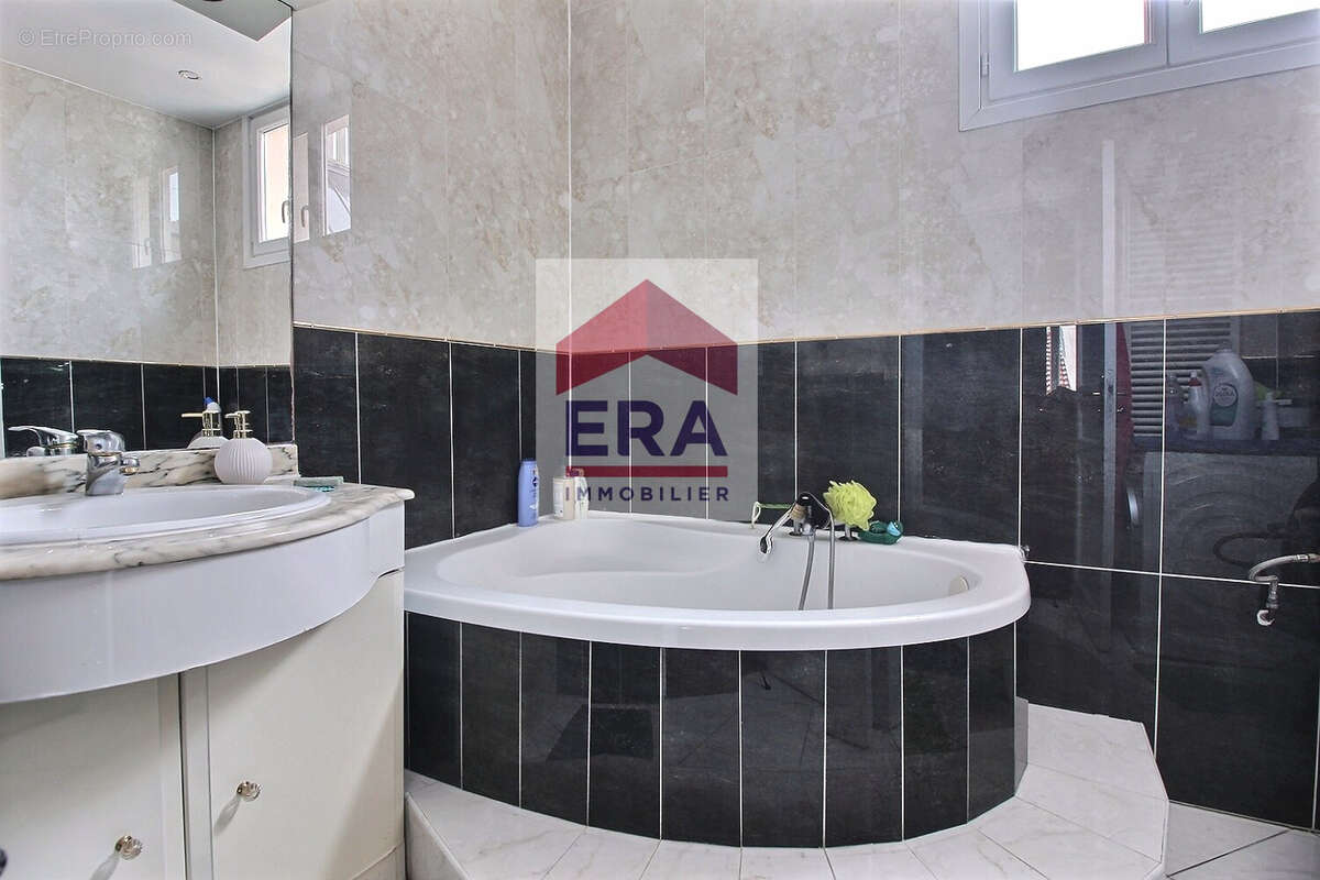 Maison à SAINT-OUEN