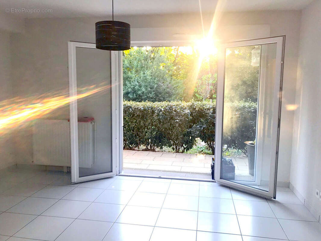 Appartement à ELANCOURT