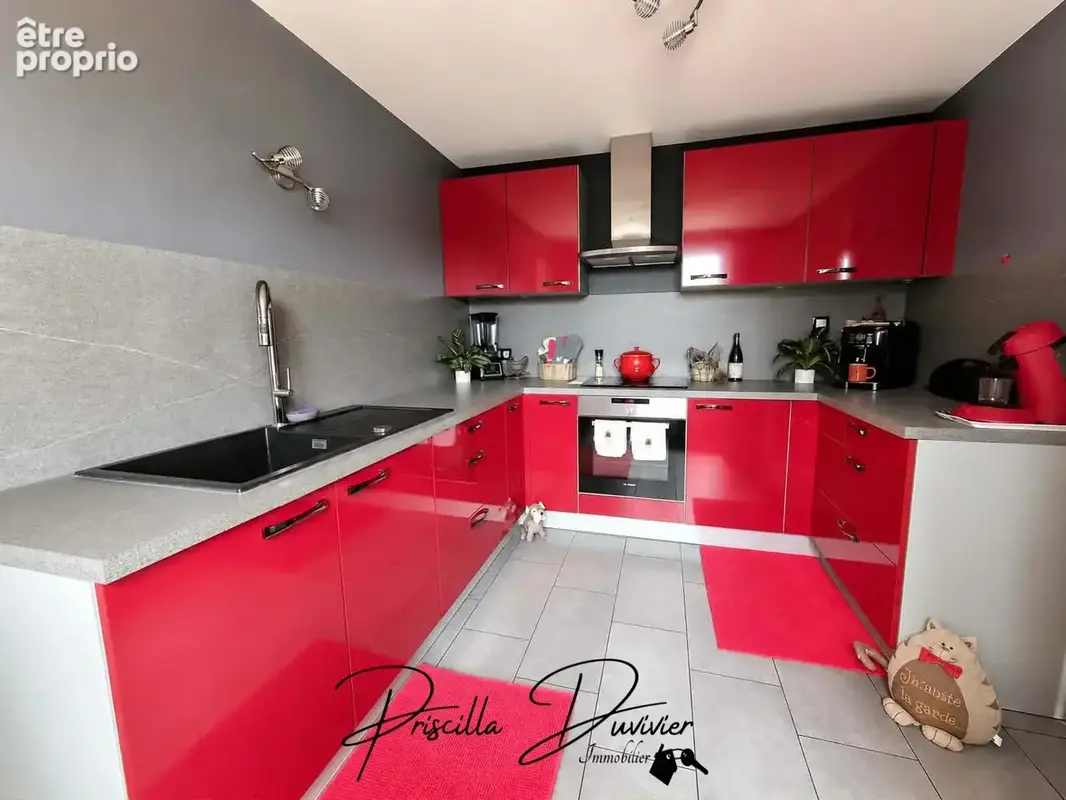 Maison avec 5 chambres et terrain de 691 m2 - photo 4