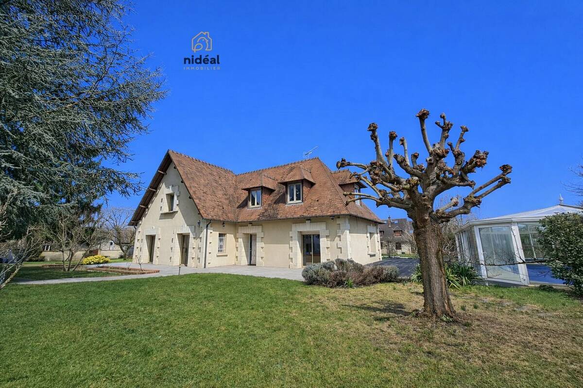 Maison à SAINT-MARCEL