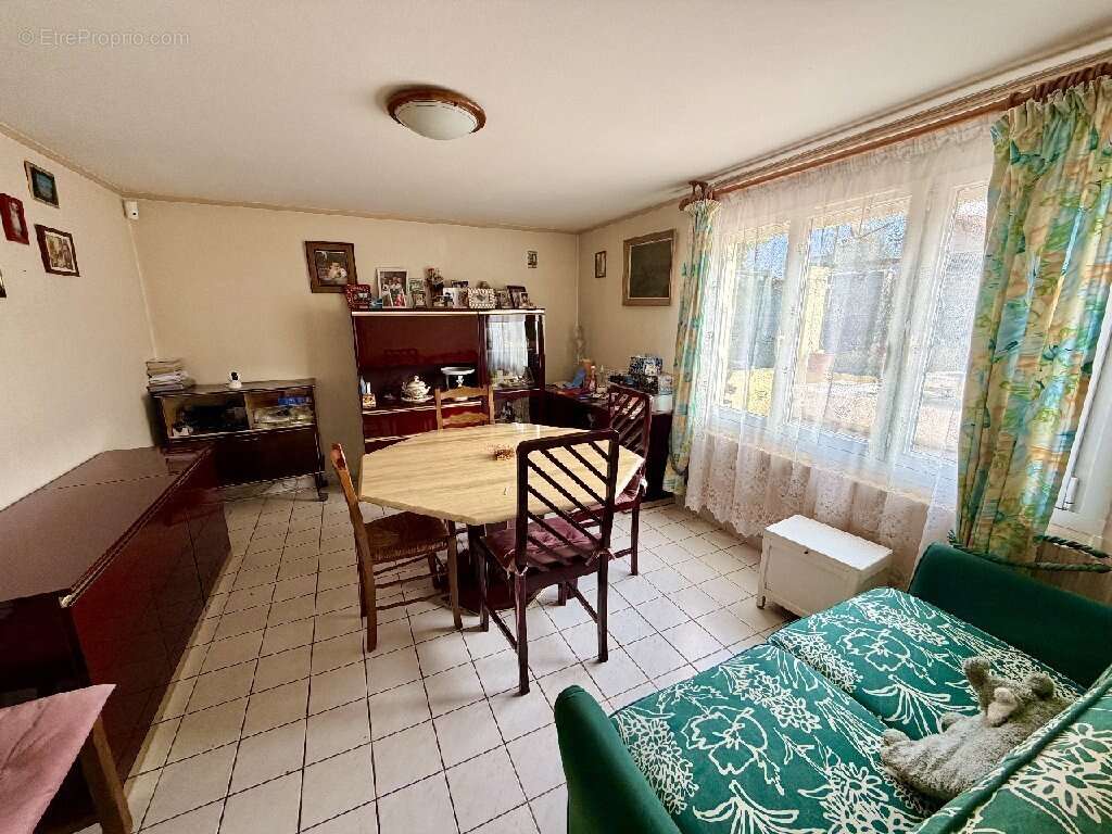 Maison à VILLEPARISIS