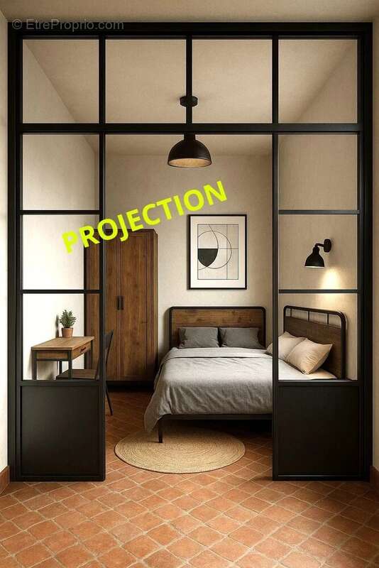 Appartement à PUGET-THENIERS